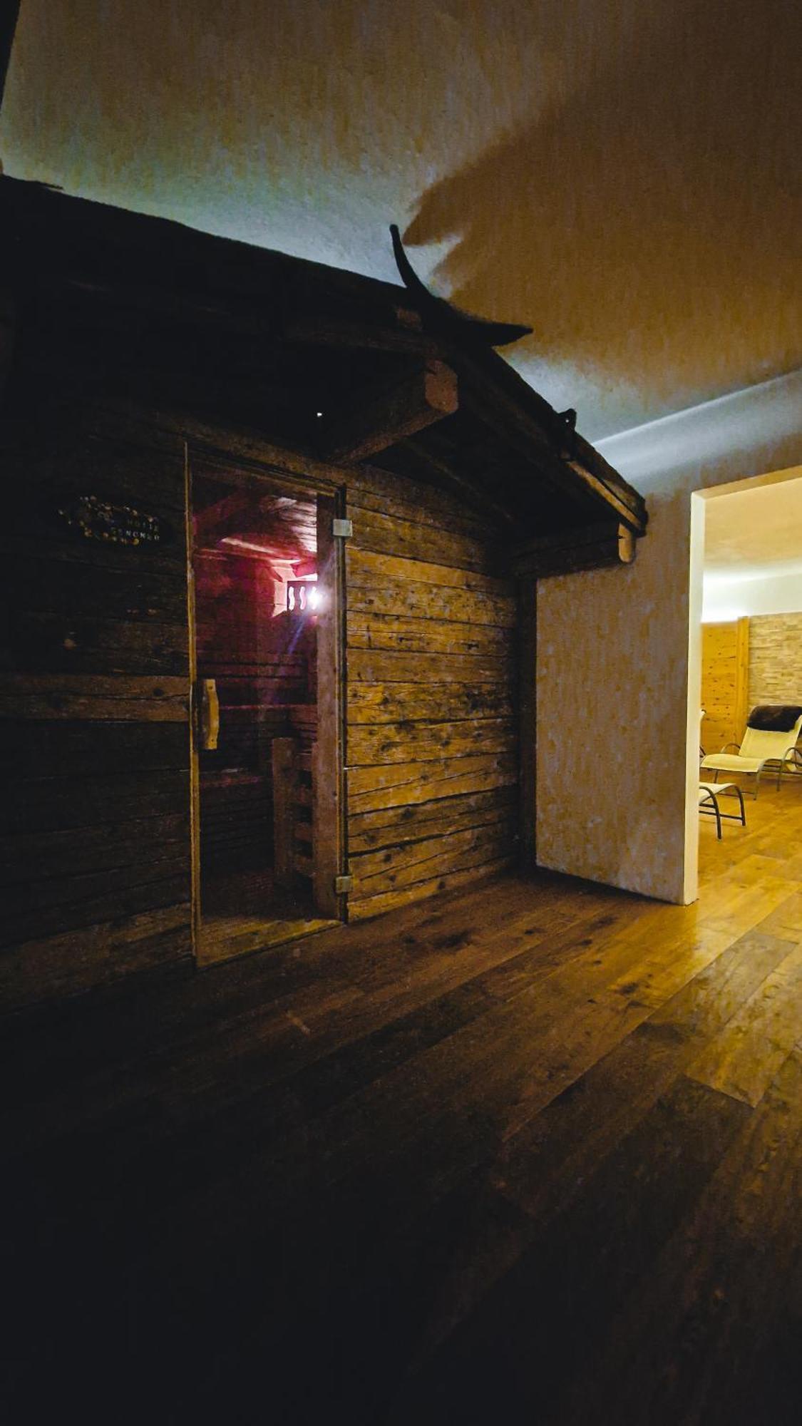 Solaia Hotel & Guesthouse Castelrotto Exterior photo